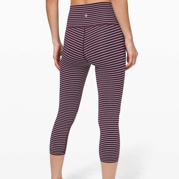 lululemon athletica Pants - Lululemon Wunder Under Crop (High-Rise) *Luxtreme 21"